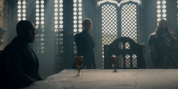 HouseOfTheDragon_3x05-UnbowedAndUnbent_0997