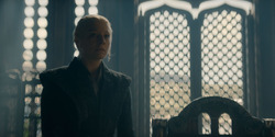 HouseOfTheDragon_3x05-UnbowedAndUnbent_1010