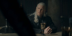 HouseOfTheDragon_3x05-UnbowedAndUnbent_1048