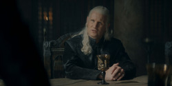 HouseOfTheDragon_3x05-UnbowedAndUnbent_1049