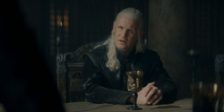 HouseOfTheDragon_3x05-UnbowedAndUnbent_1051