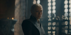 HouseOfTheDragon_3x05-UnbowedAndUnbent_1059