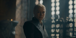 HouseOfTheDragon_3x05-UnbowedAndUnbent_1060