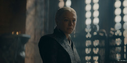 HouseOfTheDragon_3x05-UnbowedAndUnbent_1061