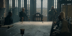 HouseOfTheDragon_3x05-UnbowedAndUnbent_1082