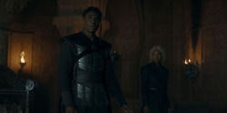 HouseOfTheDragon_3x05-UnbowedAndUnbent_1089