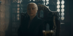 HouseOfTheDragon_3x05-UnbowedAndUnbent_1108