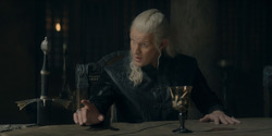 HouseOfTheDragon_3x05-UnbowedAndUnbent_1135