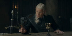 HouseOfTheDragon_3x05-UnbowedAndUnbent_1138