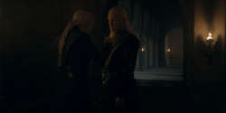 HouseOfTheDragon_3x05-UnbowedAndUnbent_1184