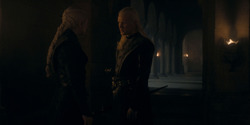 HouseOfTheDragon_3x05-UnbowedAndUnbent_1208