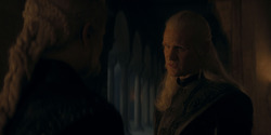 HouseOfTheDragon_3x05-UnbowedAndUnbent_1221