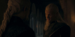 HouseOfTheDragon_3x05-UnbowedAndUnbent_1222