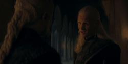 HouseOfTheDragon_3x05-UnbowedAndUnbent_1224