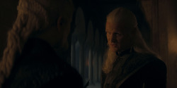 HouseOfTheDragon_3x05-UnbowedAndUnbent_1226