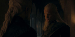 HouseOfTheDragon_3x05-UnbowedAndUnbent_1228