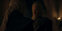 HouseOfTheDragon_3x05-UnbowedAndUnbent_1240