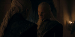 HouseOfTheDragon_3x05-UnbowedAndUnbent_1245