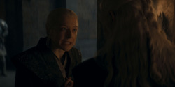 HouseOfTheDragon_3x05-UnbowedAndUnbent_1258