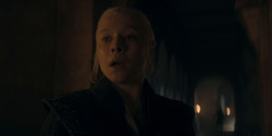 HouseOfTheDragon_3x05-UnbowedAndUnbent_1296