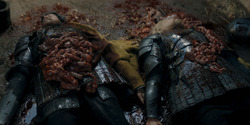 HouseOfTheDragon_3x05-UnbowedAndUnbent_1999
