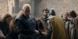 HouseOfTheDragon_3x05-UnbowedAndUnbent_2008