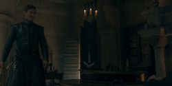 HouseOfTheDragon_3x05-UnbowedAndUnbent_2216