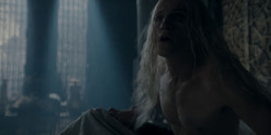 HouseOfTheDragon_3x05-UnbowedAndUnbent_2867