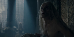 HouseOfTheDragon_3x05-UnbowedAndUnbent_2869