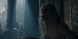 HouseOfTheDragon_3x05-UnbowedAndUnbent_2882