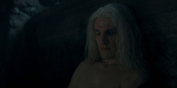HouseOfTheDragon_3x05-UnbowedAndUnbent_3081