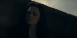 HouseOfTheDragon_3x05-UnbowedAndUnbent_3099