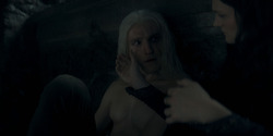 HouseOfTheDragon_3x05-UnbowedAndUnbent_3108