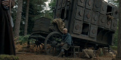 HouseOfTheDragon_3x05-UnbowedAndUnbent_3215
