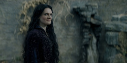 HouseOfTheDragon_3x05-UnbowedAndUnbent_4455