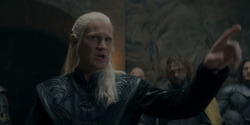 HouseOfTheDragon_3x05-UnbowedAndUnbent_4794