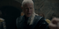 HouseOfTheDragon_3x05-UnbowedAndUnbent_4800