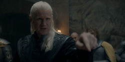HouseOfTheDragon_3x05-UnbowedAndUnbent_4802