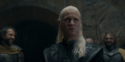 HouseOfTheDragon_3x05-UnbowedAndUnbent_4828
