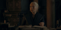 HouseOfTheDragon_3x05-UnbowedAndUnbent_5512