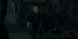 HouseOfTheDragon_3x06-FacelessMan_4935