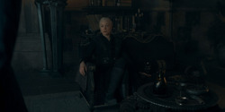 HouseOfTheDragon_3x06-FacelessMan_4938