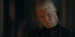 HouseOfTheDragon_3x08-TheTreasonsAtTumbleton_00037