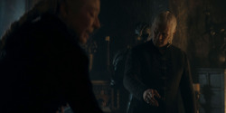 HouseOfTheDragon_3x08-TheTreasonsAtTumbleton_00069