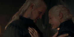 HouseOfTheDragon_3x08-TheTreasonsAtTumbleton_00153