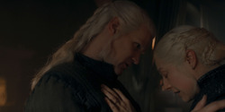 HouseOfTheDragon_3x08-TheTreasonsAtTumbleton_00159