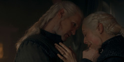HouseOfTheDragon_3x08-TheTreasonsAtTumbleton_00166