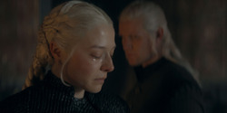 HouseOfTheDragon_3x08-TheTreasonsAtTumbleton_00245