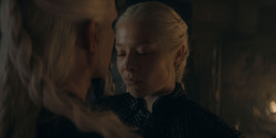HouseOfTheDragon_3x08-TheTreasonsAtTumbleton_00339