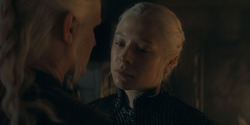 HouseOfTheDragon_3x08-TheTreasonsAtTumbleton_00367